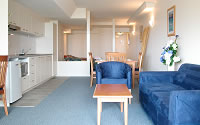 The Group owns a large number of serviced apartment complexes and retains a certain percentage of property ownership in all complexes under its management