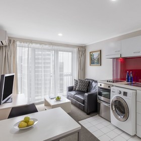 Rooms at Bankside Waldorf Apartments