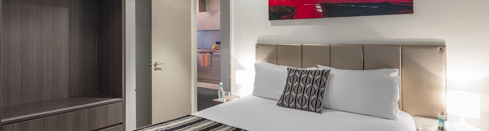 Waldorf Celestion Apartment Hotel
