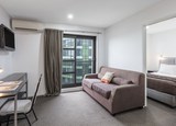 Waldorf St. Martins Apartment Hotel