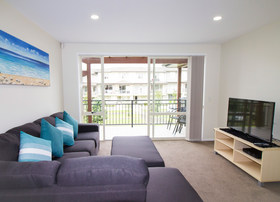 Two Bedroom Deluxe Family at Waldorf Newheaven Apartments