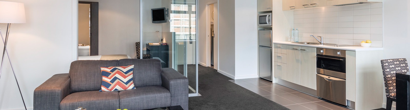 Waldorf Stadium Studio Apartment